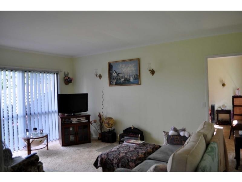 2 Falcon Crescent, Mapleton QLD 4560