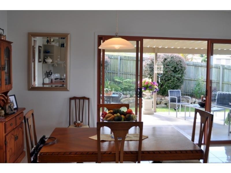 17 Pinewood Circuit, Maleny QLD 4552