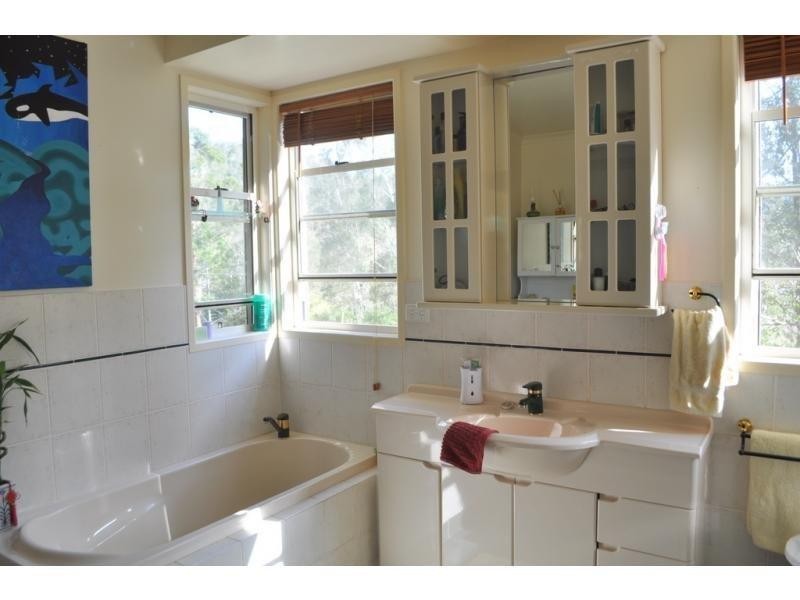 14 Chinaman Creek Road, Maleny QLD 4552