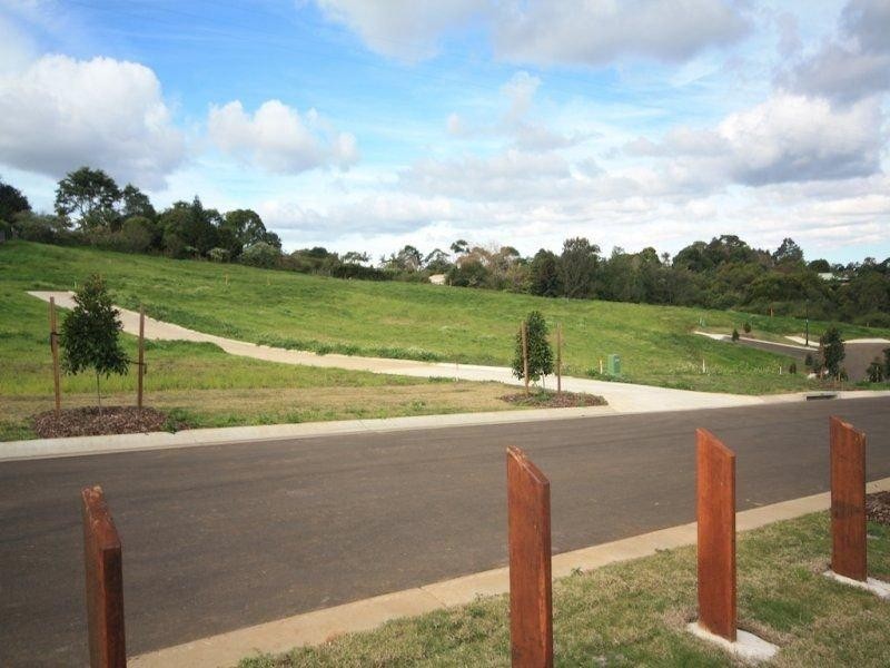 1 Savanna Meadows, Maleny QLD 4552