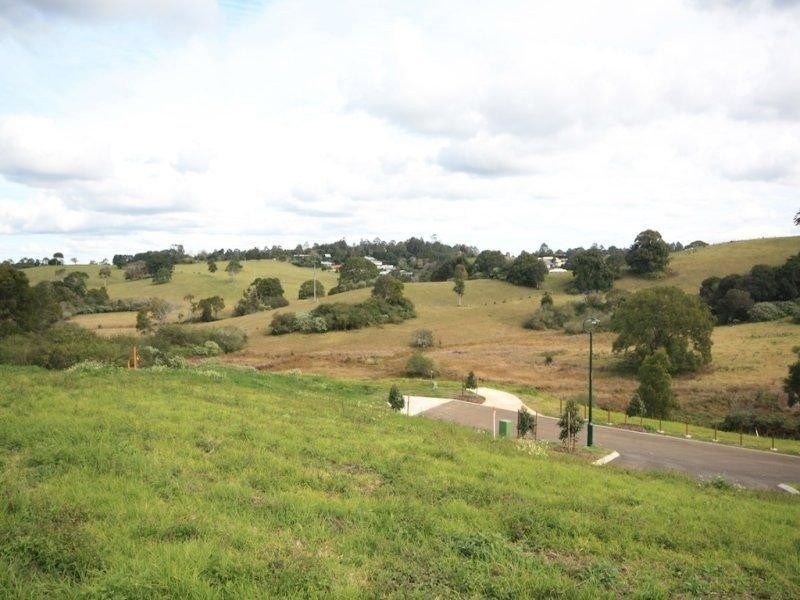 1 Savanna Meadows, Maleny QLD 4552