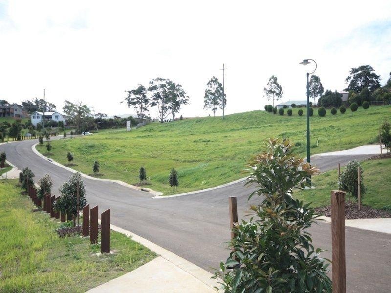 1 Savanna Meadows, Maleny QLD 4552