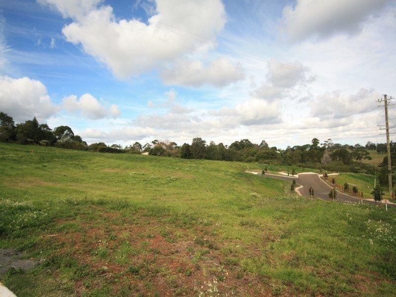 1 Savanna Meadows, Maleny QLD 4552