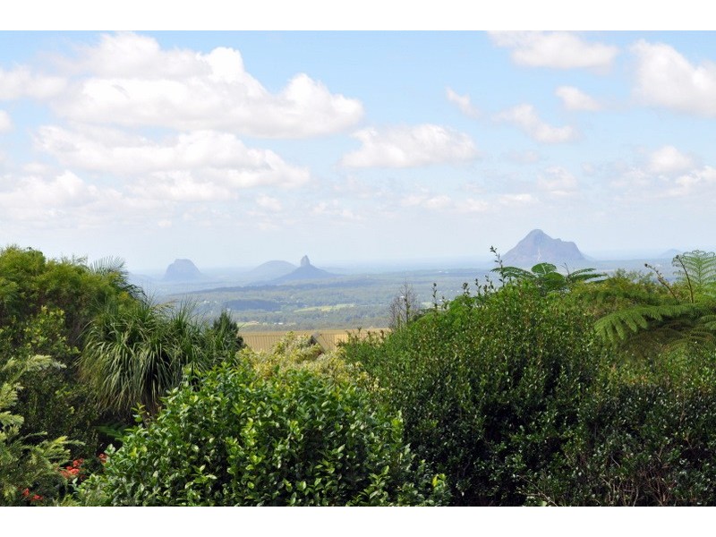 537  Mountain View Road, Maleny QLD 4552