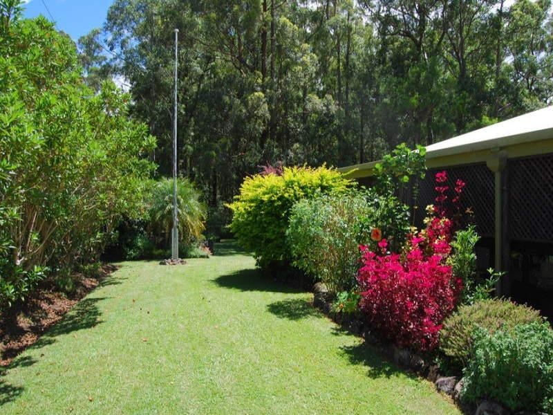 19 Granite Lane, Maleny QLD 4552