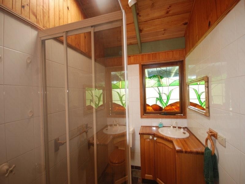 19 Granite Lane, Maleny QLD 4552