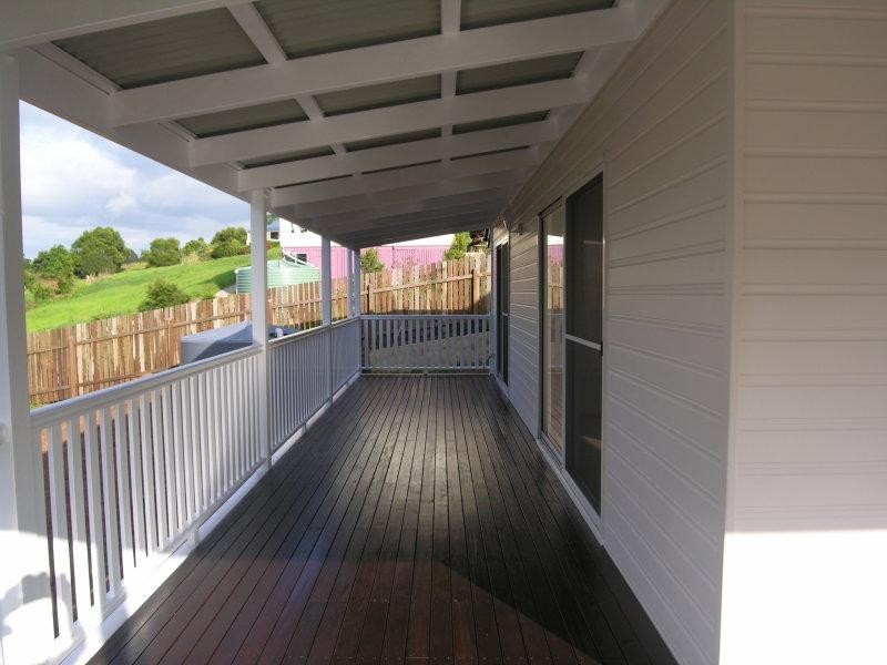 2A Carinya Court, Maleny QLD 4552