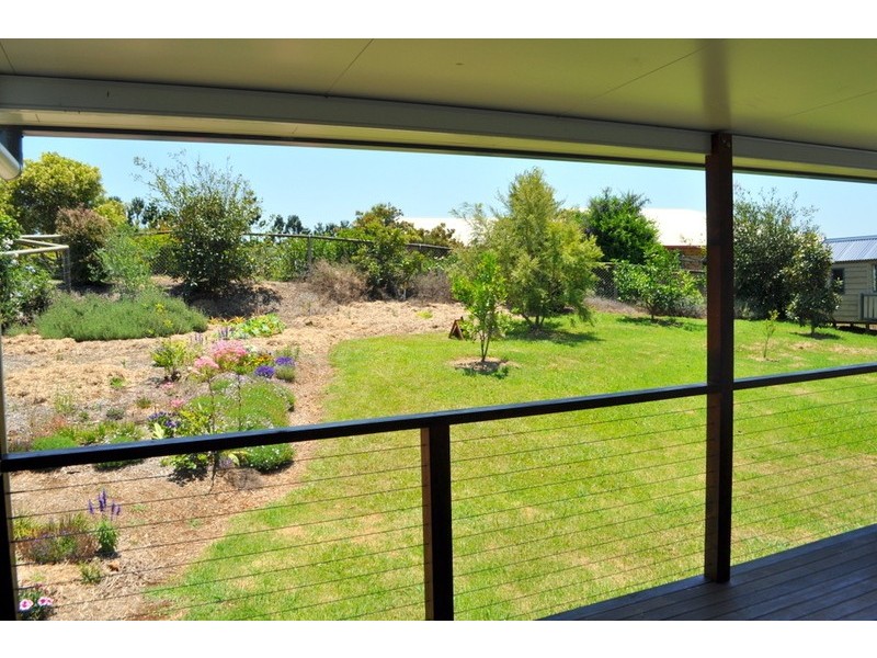 6 Rosewood Crescent, Maleny QLD 4552