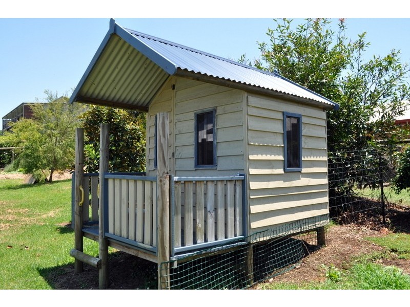 6 Rosewood Crescent, Maleny QLD 4552