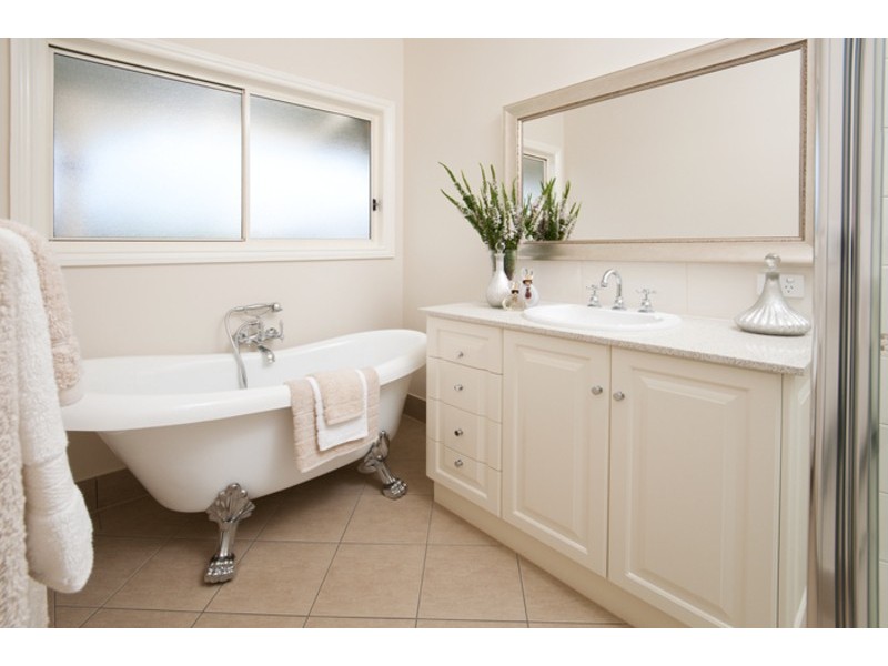 32 Curlew Court, Maleny QLD 4552