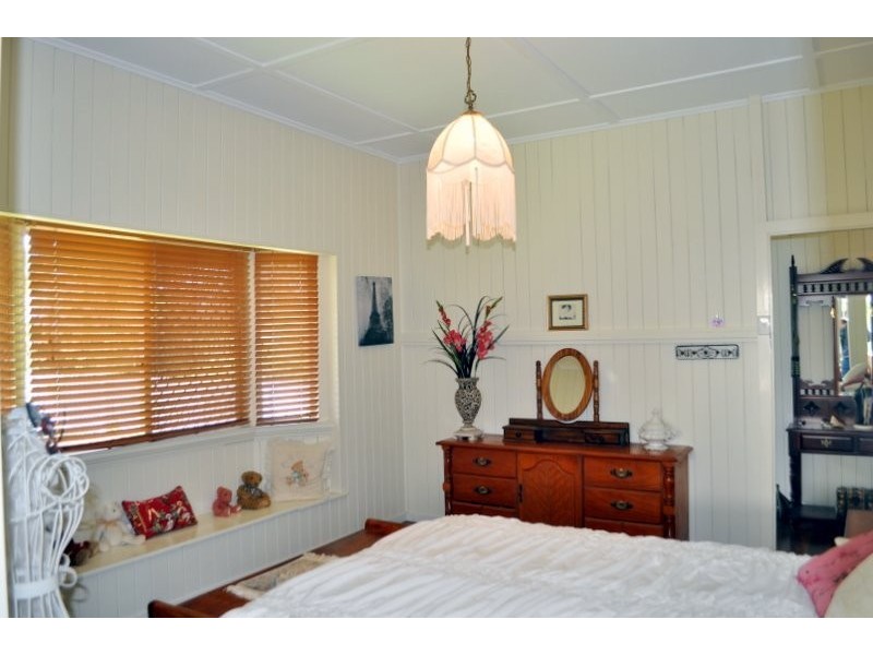 16 ASH, Maleny QLD 4552