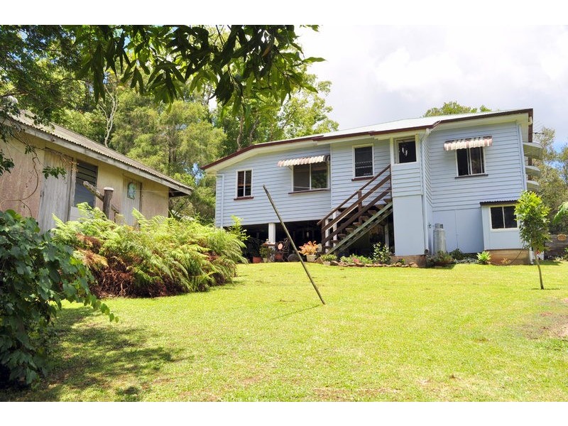 16 ASH, Maleny QLD 4552