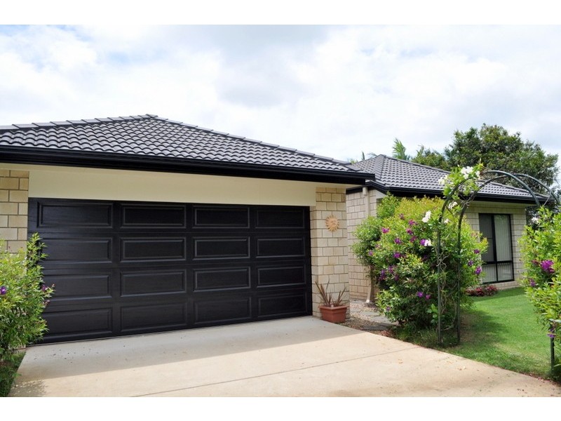 9 Dixon Ave, Maleny QLD 4552