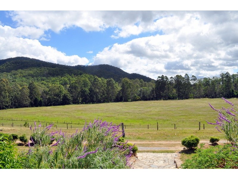 Maleny QLD 4552