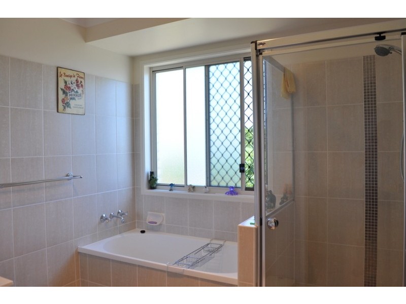 35 Water Gum Cresent, Maleny QLD 4552