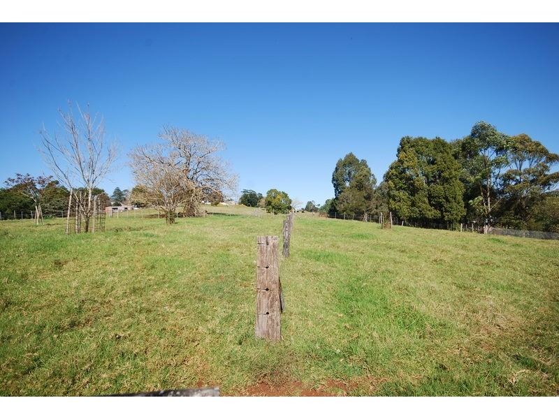 45 Treehaven Way, Maleny QLD 4552