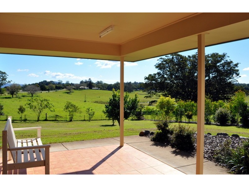 13 Berganns Road, Maleny QLD 4552