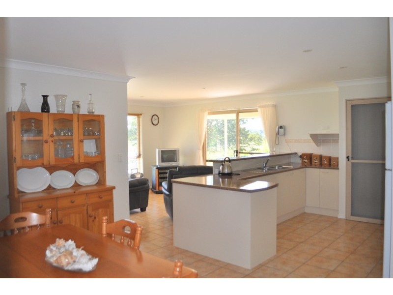 13 Berganns Road, Maleny QLD 4552