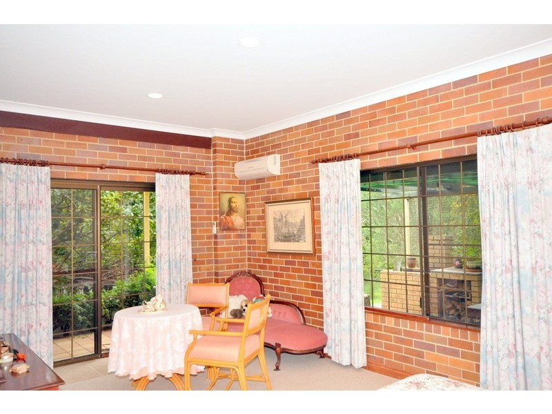 1 Connemara Court CONONDALE, Maleny QLD 4552