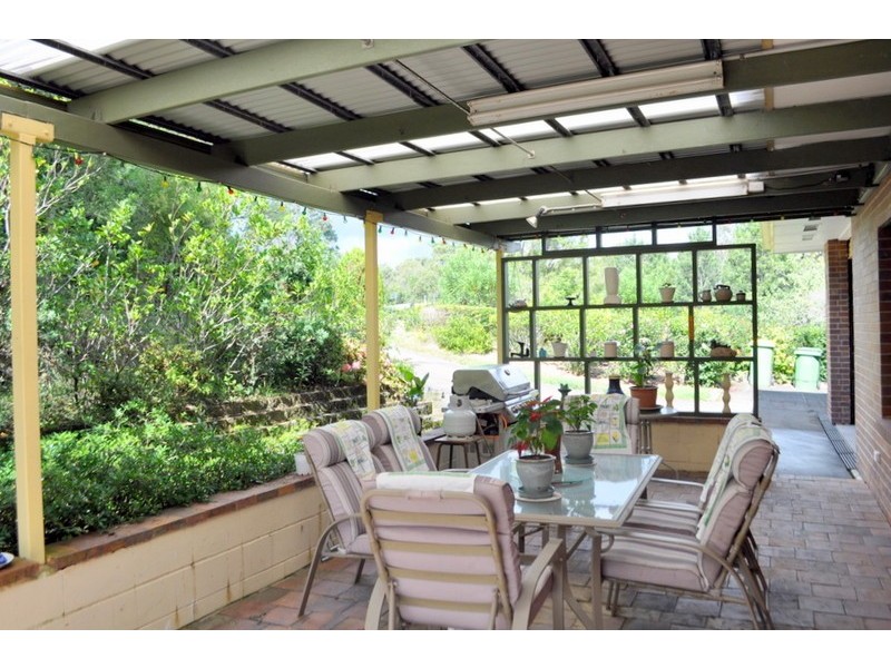 1 Connemara Court CONONDALE, Maleny QLD 4552