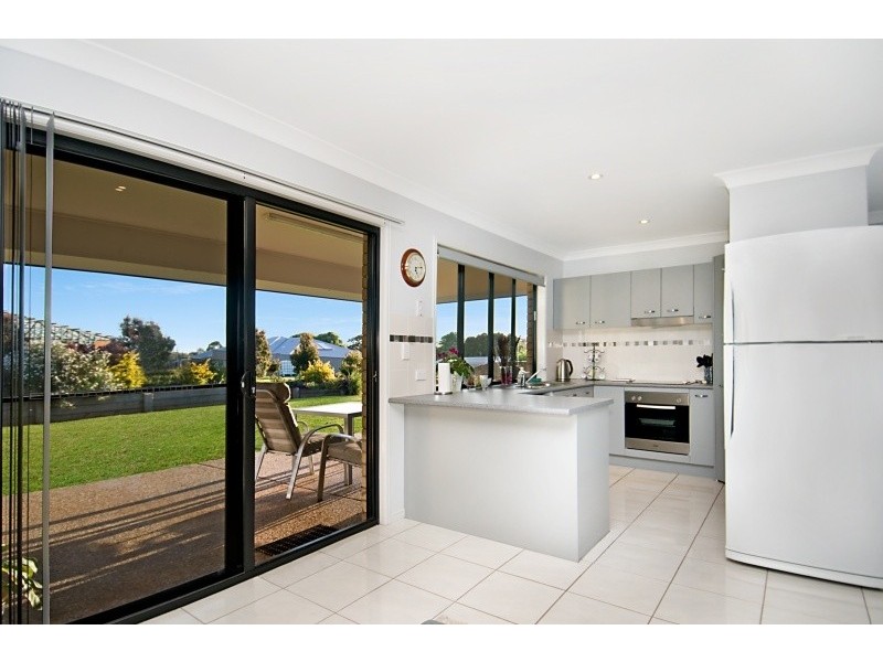 10 Water Gum Crescent, Maleny QLD 4552