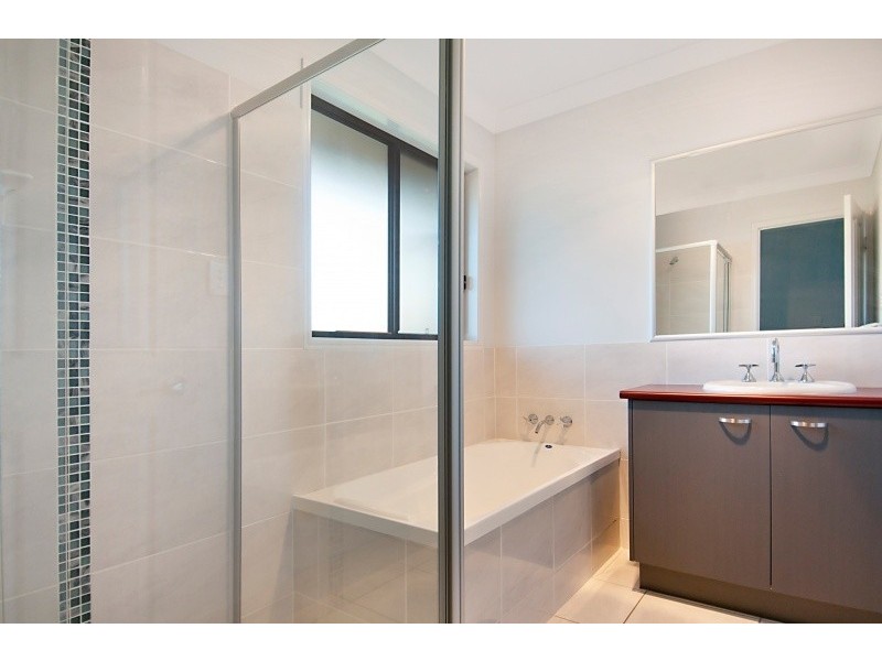 10 Water Gum Crescent, Maleny QLD 4552