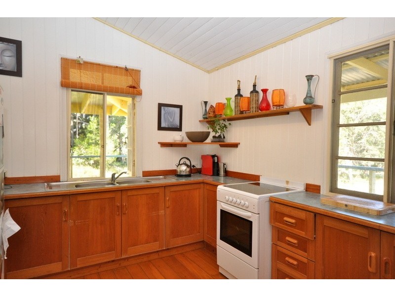 212  Corks Pocket Road, Maleny QLD 4552