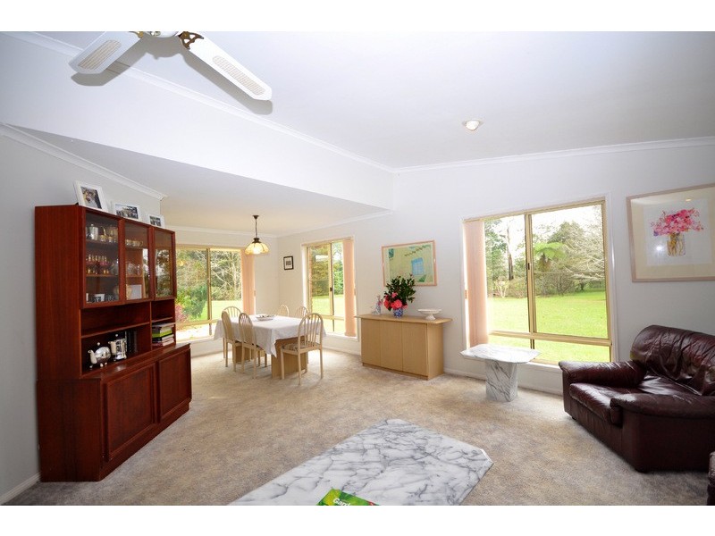 53 McCarthy Road, Maleny QLD 4552