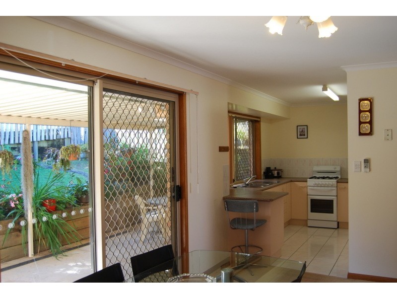 12 Fig Street, Maleny QLD 4552