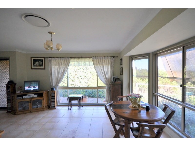 39 Beechwood Road, Maleny QLD 4552