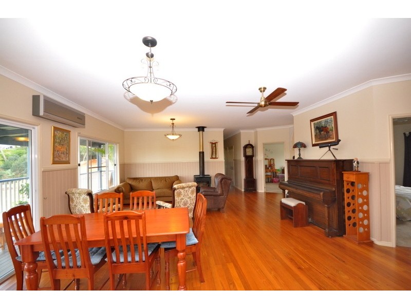 76  Tallowwood Street, Maleny QLD 4552