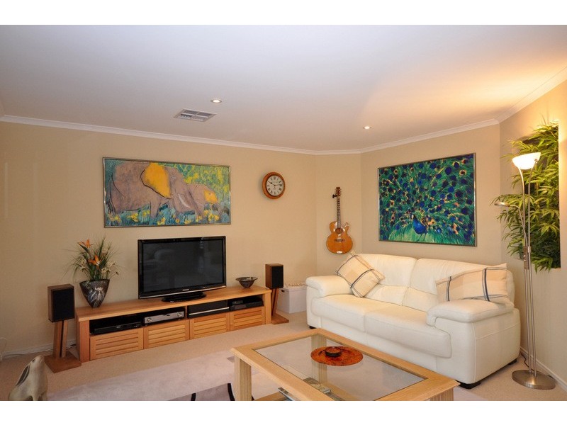 37 Avocado Lane, Maleny QLD 4552