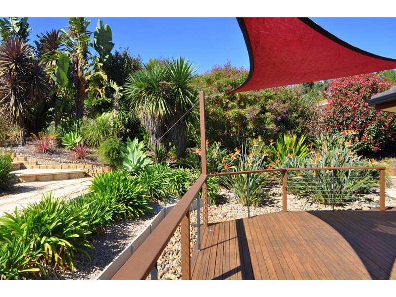 37 Avocado Lane, Maleny QLD 4552