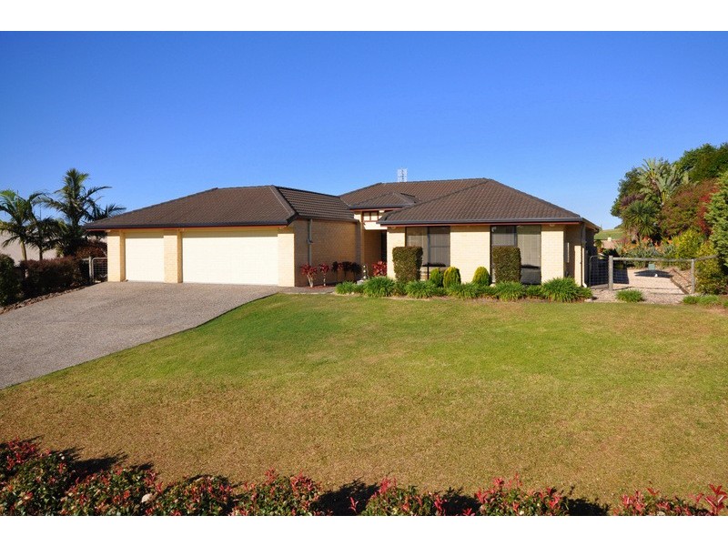 37 Avocado Lane, Maleny QLD 4552