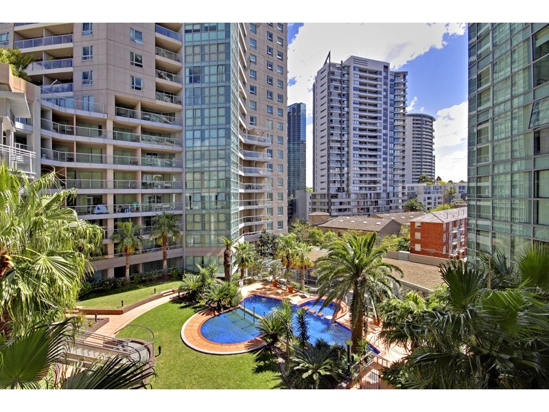 609/2B Help St, Chatswood NSW 2067