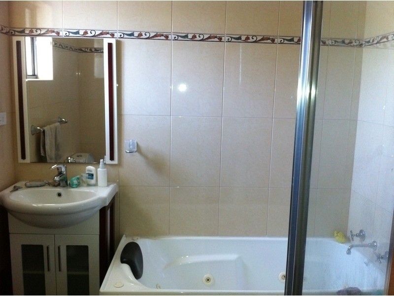 35a Faye Ave, Earlwood NSW 2206