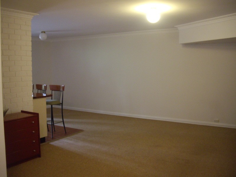 2/16 Wisdom Rd, Greenwich NSW 2065