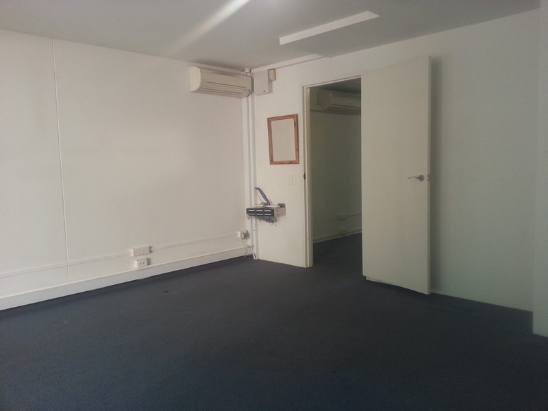 138-140 CARILLON AVENUE, Newtown NSW 2042