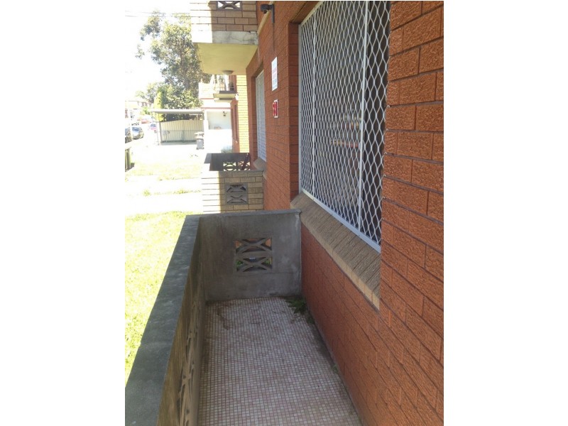 1/59 Frederick St, Campsie NSW 2194