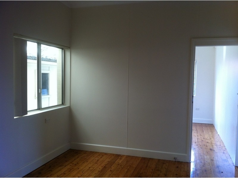 84 Wolli Ave, Earlwood NSW 2206