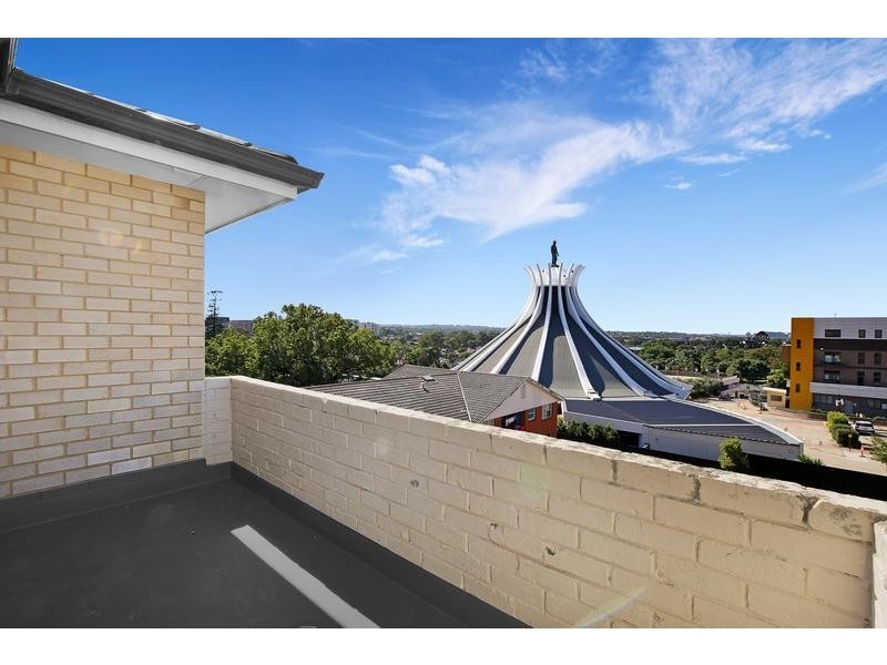 24/32 Alice St, Harris Park NSW 2150