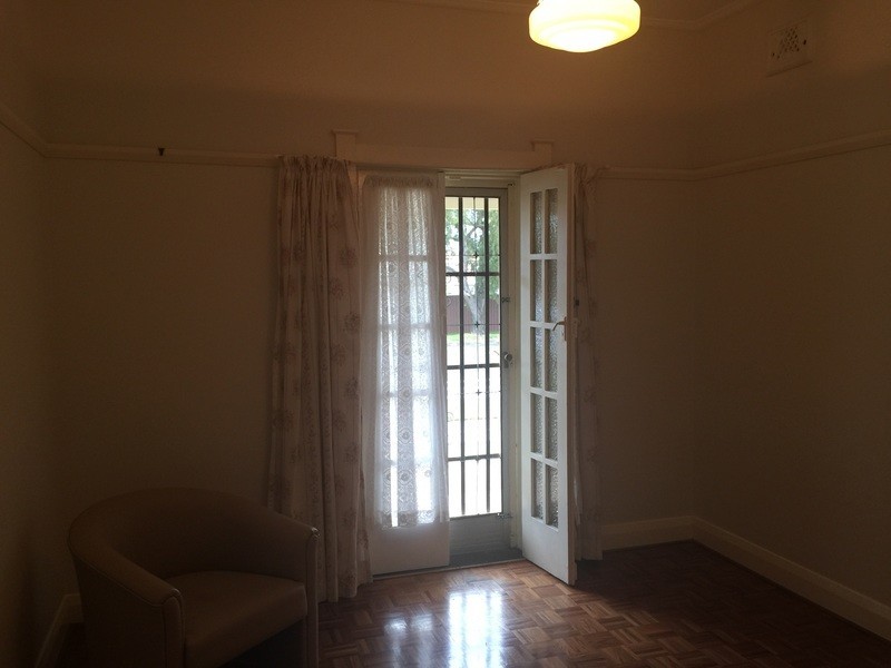 101 Thompson St, Earlwood NSW 2206