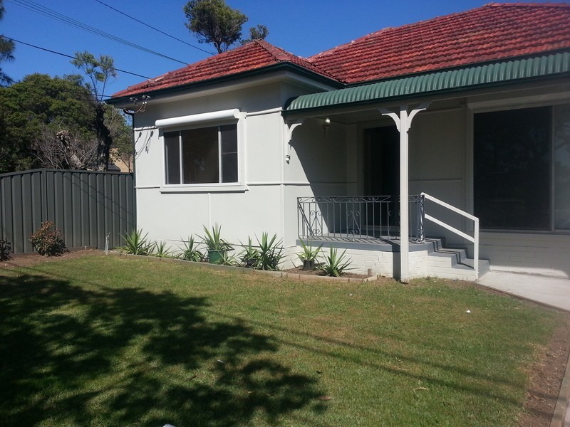 135 Belmore Road North, Riverwood NSW 2210