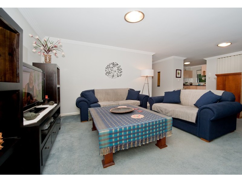 8/25a Good Street, Westmead NSW 2145