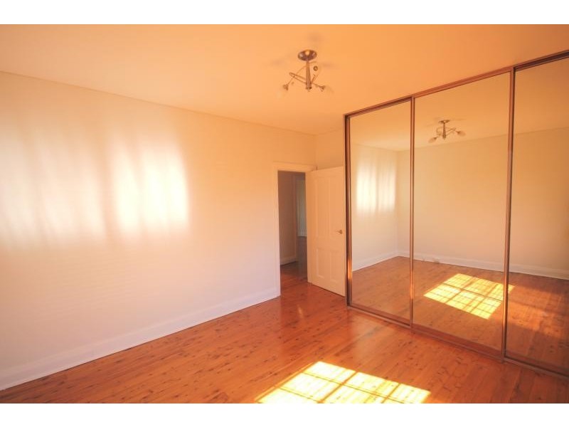 3/2  Bedford St, Earlwood NSW 2206