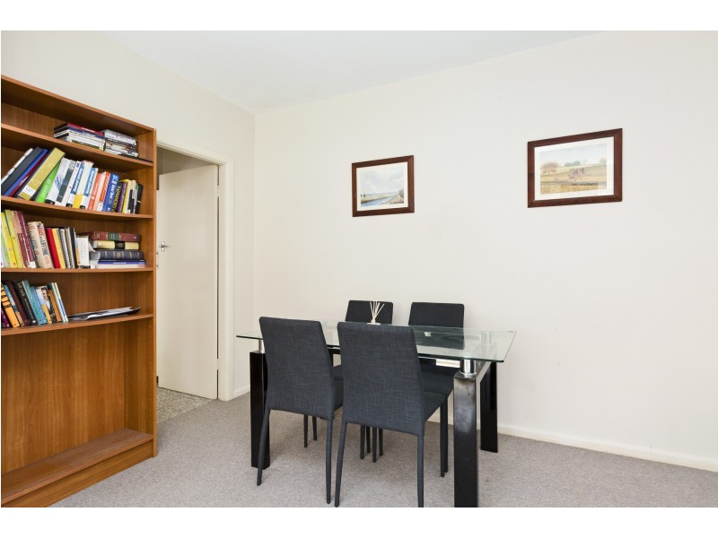 9/9 Queensborough Rd, Croydon Park NSW 2133