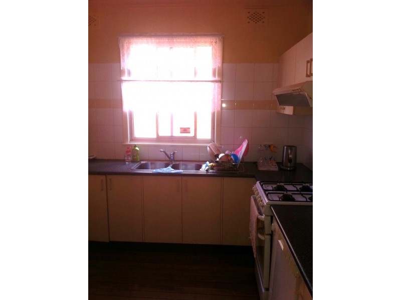 2 Stone St, Earlwood NSW 2206