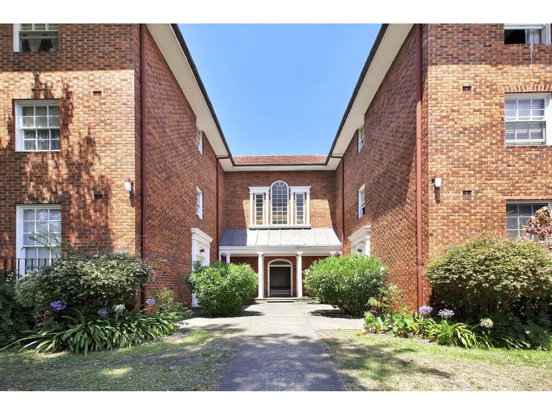 8/5-11 Samuel Terry Ave, Kensington NSW 2033