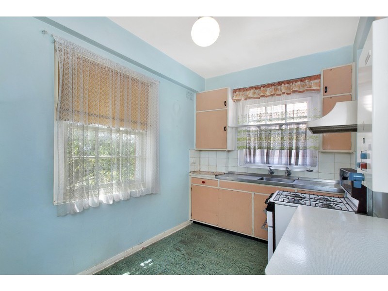 8/5-11 Samuel Terry Ave, Kensington NSW 2033