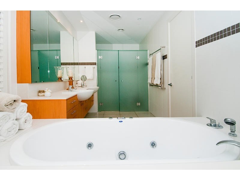 4722 The Parkway, Sanctuary Cove QLD 4212